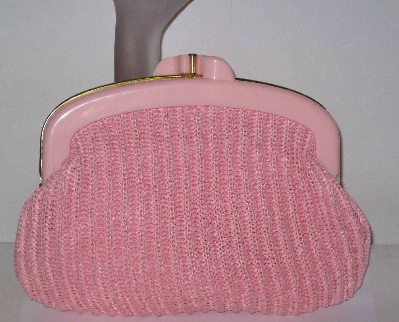 Vintage Pink Straw & Plastic Clutch Purse