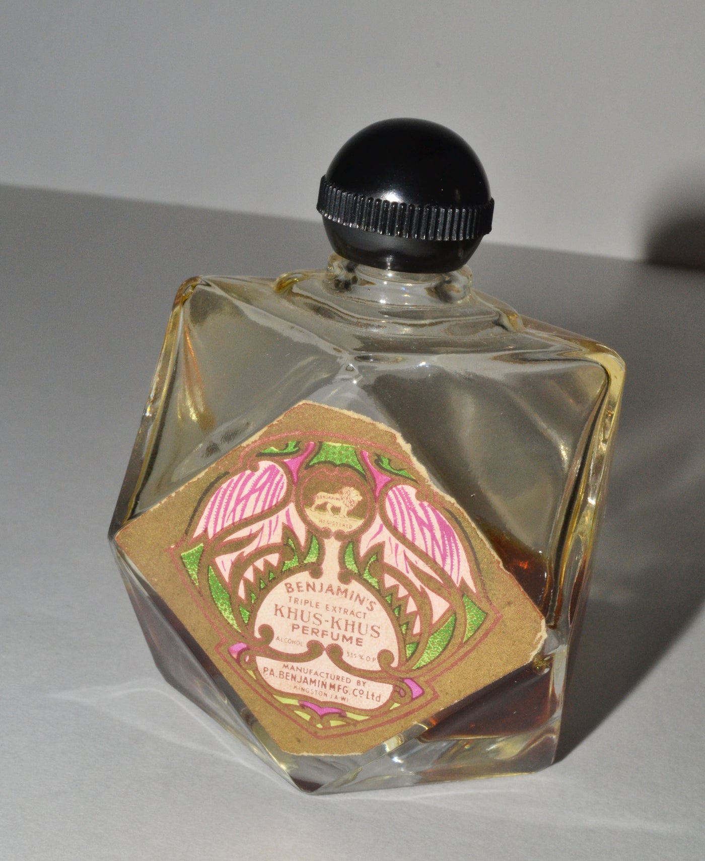Khus-Khus Triple Extract Perfume By Benjamin