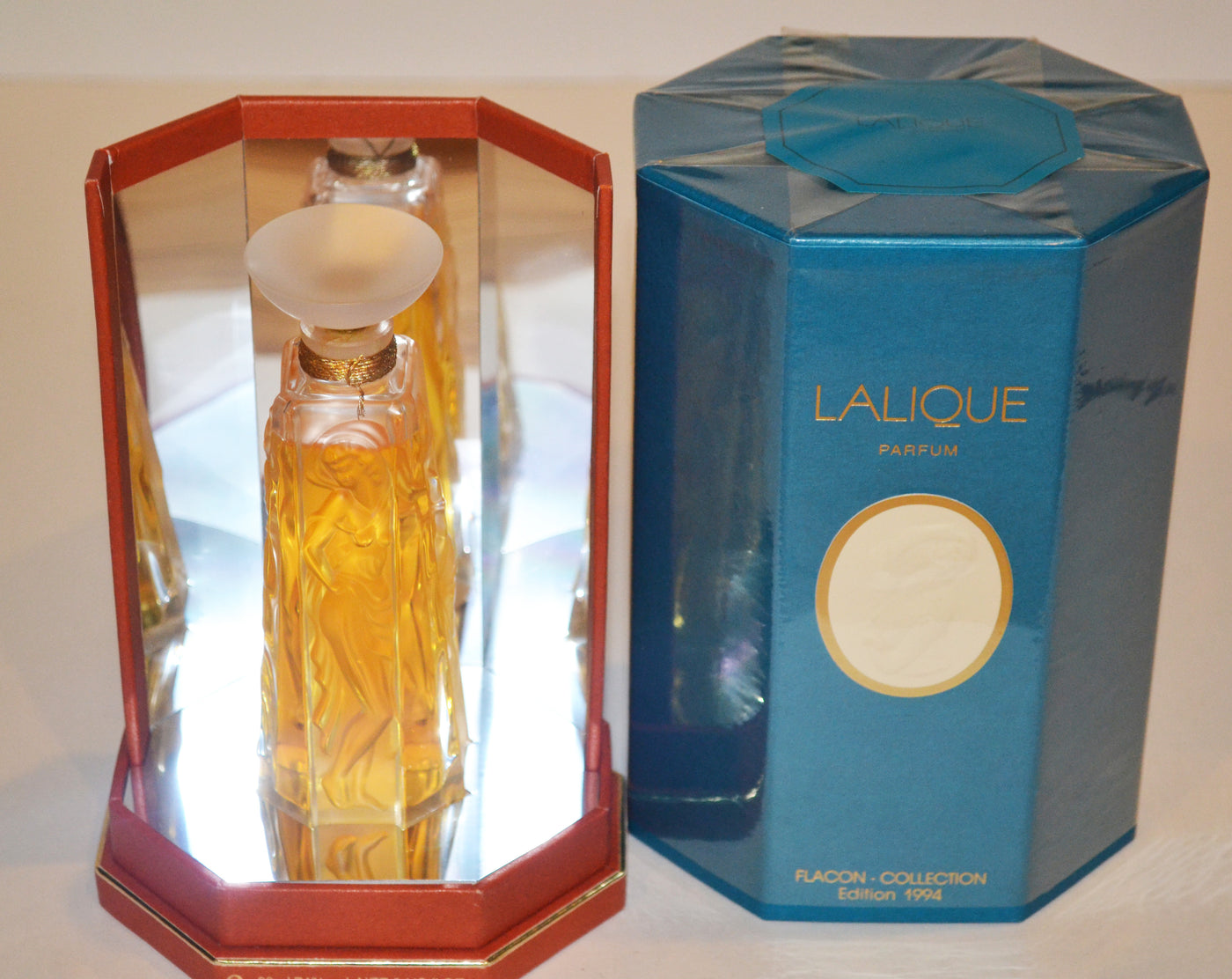 Muse Perfume Lalique  Falcon Collection - 1994