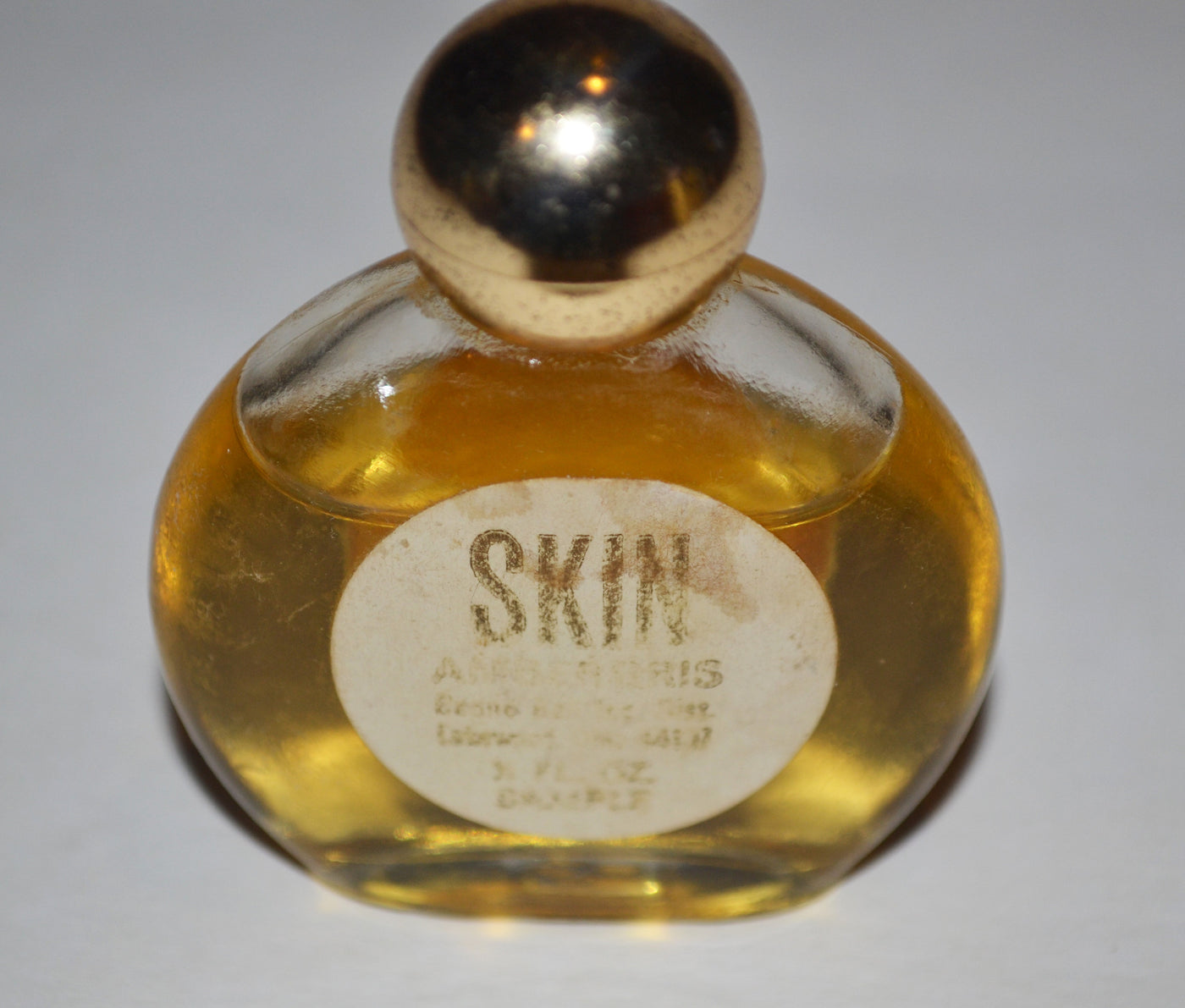 Vintage Ambergris - Skin Perfume Oil By Bonne Bell