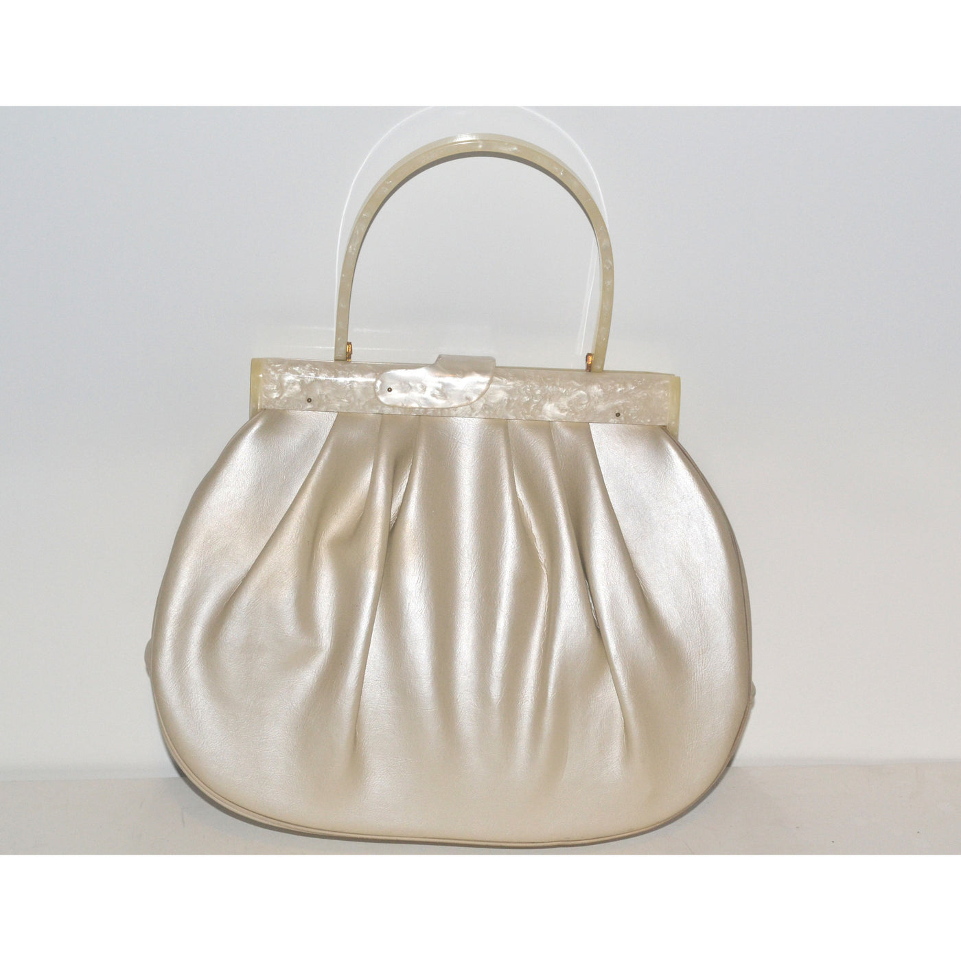 Vintage Pearlescent Leather Lucite Handle Purse