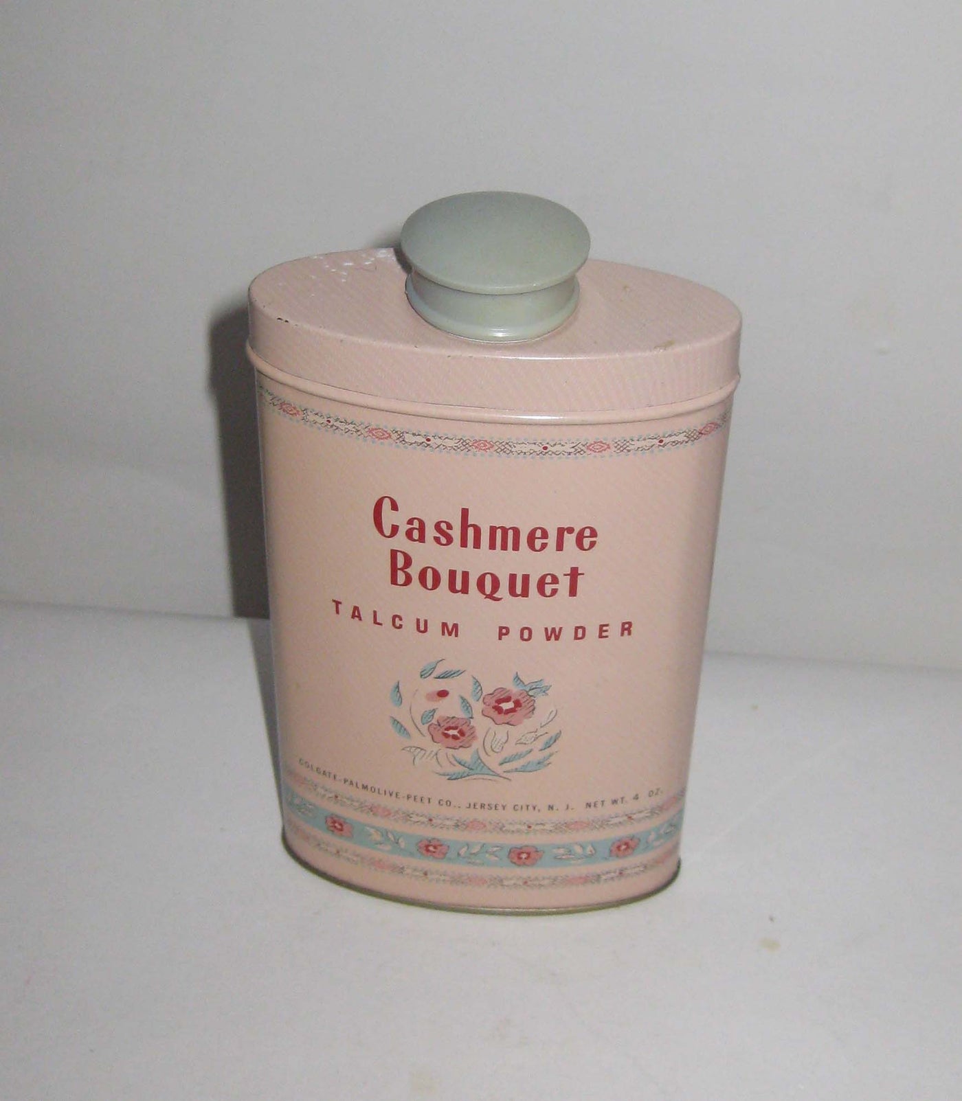 Colgate Palmolive Cashmere Bouquet Talcum Powder