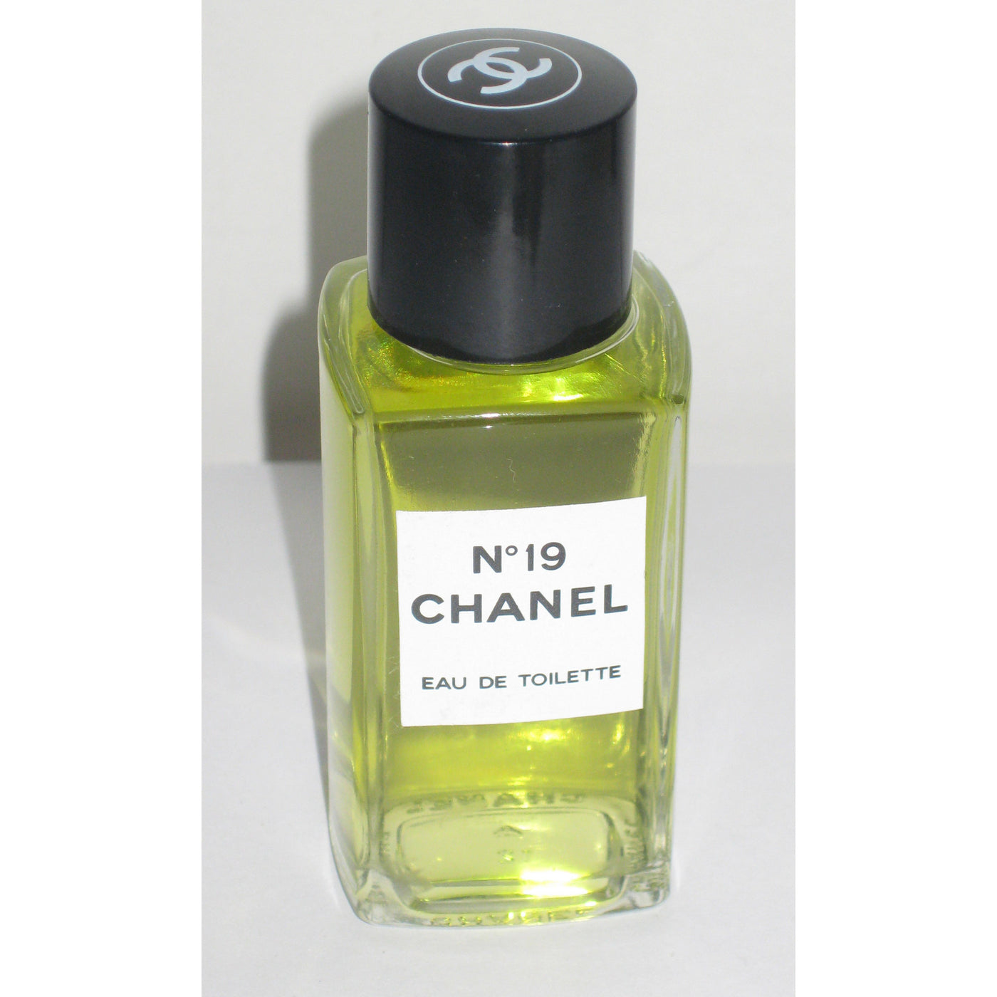 Vintage Chanel No 19 Eau De Toilette