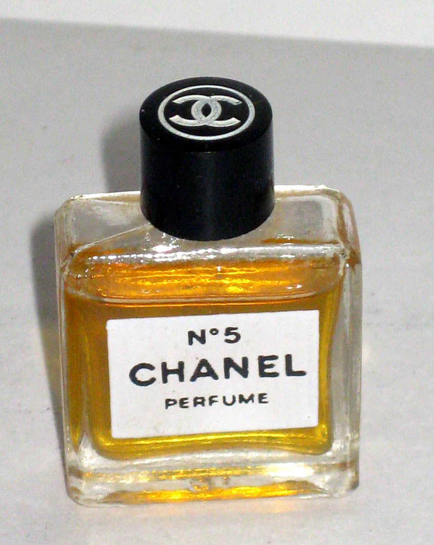 Chanel No 5 Perfume Mini