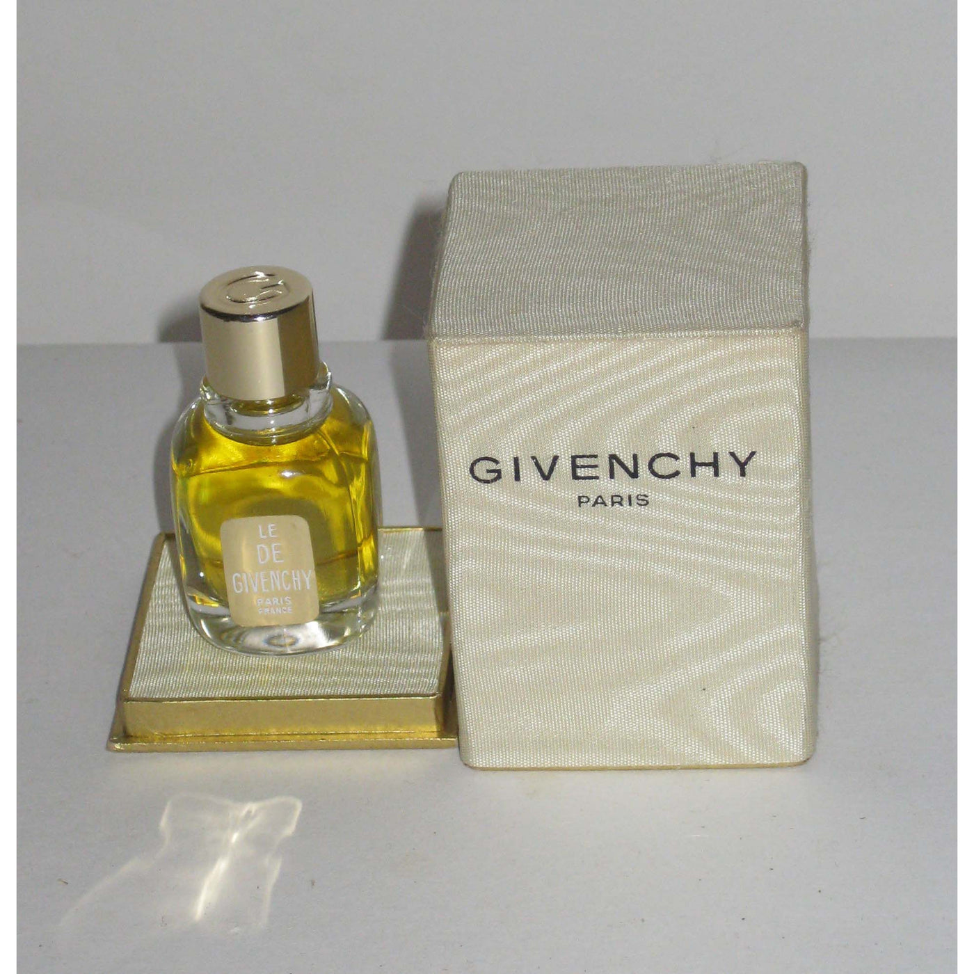 Vintage Le De Givenchy Parfum