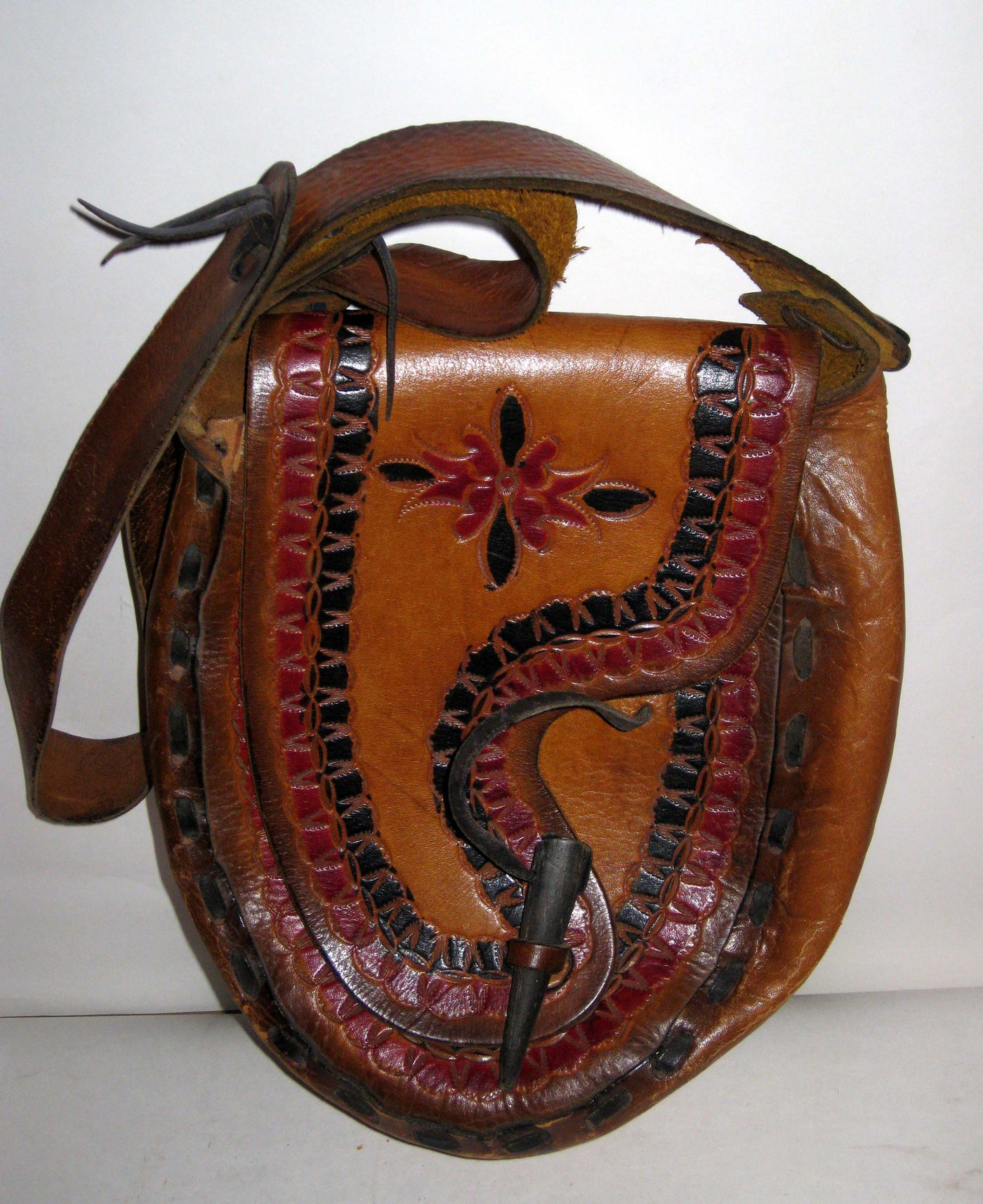 Vintage Tooled Boho Mexican Leather Purse